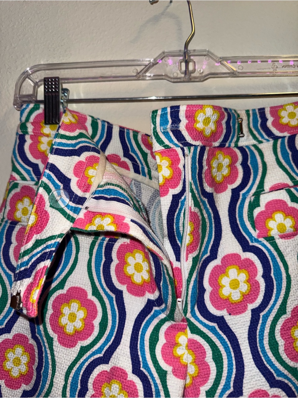 Trina Turk Lulu pants featuring a vibrant, multicolored floral and wavy pattern - Picture 5 of 10